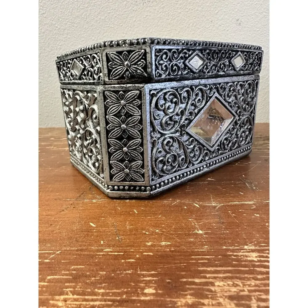 Unbranded vintage silver